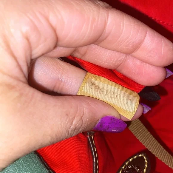 Dooney & Bourke Toledo leather hobo -EUC - Picture 8 of 12